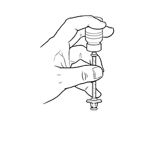 Mano sosteniendo una jeringa y un frasco de insulina. La jeringa está debajo del frasco y tiene el émbolo hacia adentro.